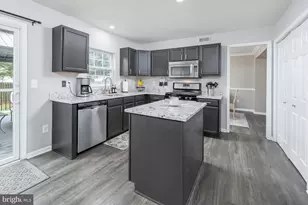 101 Holly Dr, Swedesboro, NJ 08085 - Photo 7