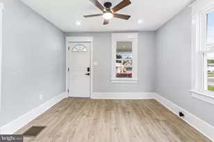 56 W Broad St, Greenwich Township, NJ 08027 - Photo 9