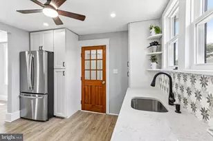56 W Broad St, Greenwich Township, NJ 08027 - Photo 15