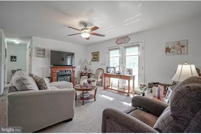 2080 Burlington Circle, Monroe Township, NJ 08094 - Photo 15