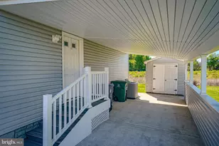 2080 Burlington Cir, Monroe Township, NJ 08094 - Photo 5