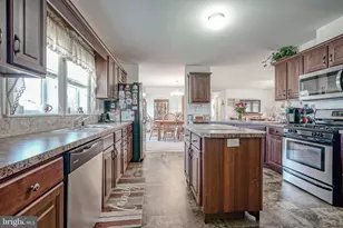 2080 Burlington Cir, Monroe Township, NJ 08094 - Photo 25