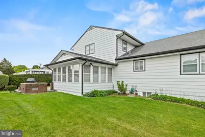 211 Spruce Street, Blackwood, NJ 08012 - Photo 5
