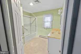 211 Spruce St, Blackwood, NJ 08012 - Photo 23