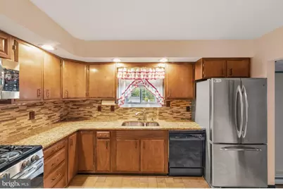 211 Spruce Street, Blackwood, NJ 08012 - Photo 13