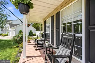 1313 Stonehenge Dr, Monroe Township, NJ 08094 - Photo 3