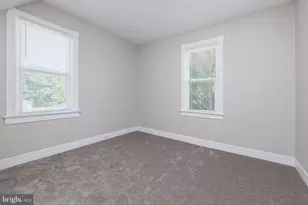 372 W Broad St, Greenwich Township, NJ 08027 - Photo 15
