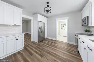 372 W Broad St, Greenwich Township, NJ 08027 - Photo 11
