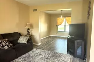 628 Stockton Dr, Monroe Township, NJ 08094 - Photo 9