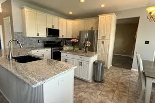 628 Stockton Dr, Monroe Township, NJ 08094 - Photo 15