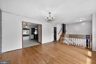 919 Grenville Dr, Blackwood, NJ 08012 - Photo 3