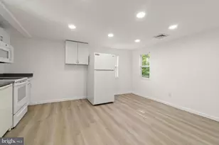 328 N Main St, Clayton, NJ 08312 - Photo 9