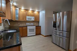 609 Hartland Ct, Sewell, NJ 08080 - Photo 7