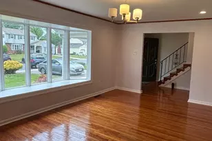 27 Hyannis Ave, Blackwood, NJ 08012 - Photo 5