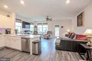 1 Arlotta St, Glassboro, NJ 08028 - Photo 19