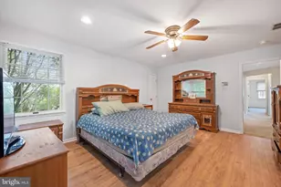 308 Lake Side Dr, Swedesboro, NJ 08085 - Photo 15