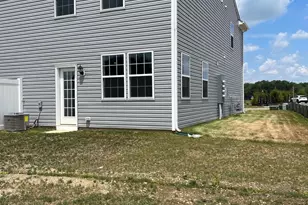 82 Arlotta St, Glassboro, NJ 08028 - Photo 3