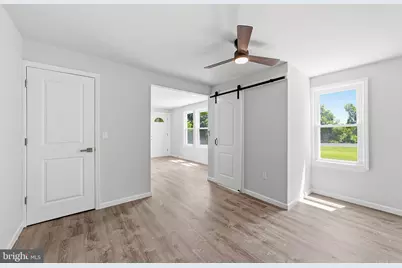 410 Dupont Avenue, Paulsboro, NJ 08066 - Photo 11