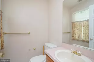 36 Shady Brooke Ln, Swedesboro, NJ 08085 - Photo 7
