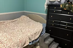 405 Peacock St, Paulsboro, NJ 08066 - Photo 9