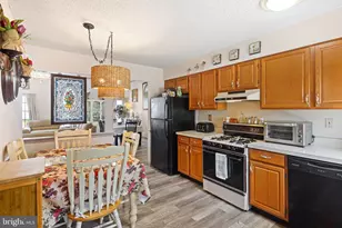 720 Trinidad Blvd, Monroe Township, NJ 08094 - Photo 13