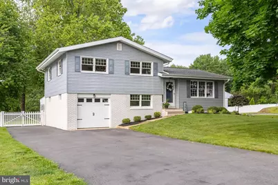 282 Hessian Avenue, West Deptford, NJ 08096 - Photo 1