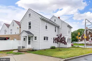698 Main St, Mantua, NJ 08051 - Photo 3