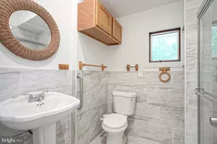 1404 8th Ave, Monroe Township, NJ 08094 - Photo 15