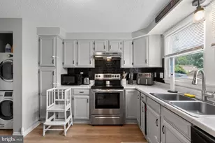 193 Logan St, Woodbury, NJ 08096 - Photo 9