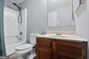 193 Logan St, Woodbury, NJ 08096 - Photo 11