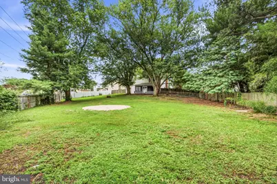 528 Denise Court, Monroe Township, NJ 08094 - Photo 5