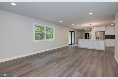 2429 Sunnyhill Avenue, Monroe Township, NJ 08094 - Photo 17