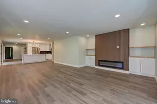 2429 Sunnyhill Ave, Monroe Township, NJ 08094 - Photo 13
