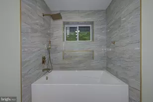 2429 Sunnyhill Ave, Monroe Township, NJ 08094 - Photo 35