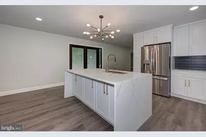 2429 Sunnyhill Avenue, Monroe Township, NJ 08094 - Photo 5