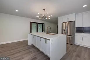 2429 Sunnyhill Ave, Monroe Township, NJ 08094 - Photo 5