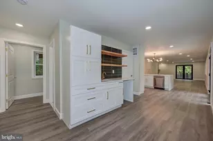 2429 Sunnyhill Ave, Monroe Township, NJ 08094 - Photo 19