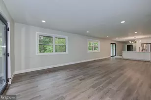 2429 Sunnyhill Ave, Monroe Township, NJ 08094 - Photo 13