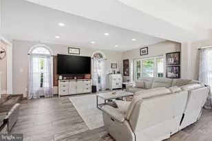 6 Williamsburg Ct, Sewell, NJ 08080 - Photo 11