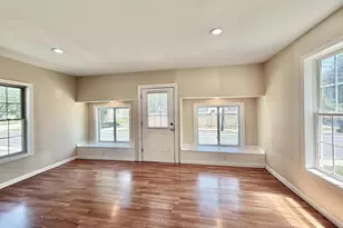 343 Blue Bell Rd, Monroe Township, NJ 08094 - Photo 5