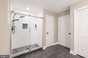 2 Greenbriar Rd, Harrison Township, NJ 08062 - Photo 27