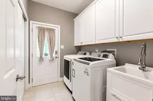 2 Greenbriar Rd, Harrison Township, NJ 08062 - Photo 21