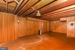146 N Maple St, Woodbury, NJ 08096 - Photo 33