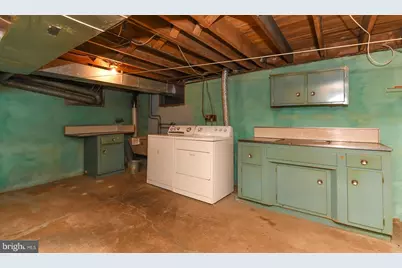 146 N Maple Street, Woodbury, NJ 08096 - Photo 35