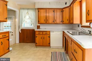 146 N Maple St, Woodbury, NJ 08096 - Photo 17