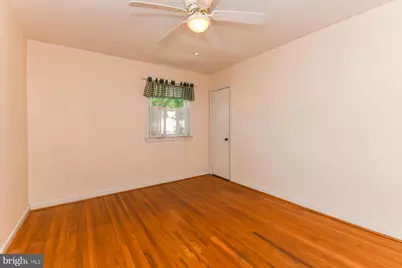 146 N Maple Street, Woodbury, NJ 08096 - Photo 29