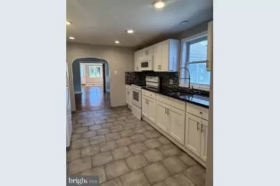 1145 Hessian, West Deptford, NJ 08093 - Photo 3