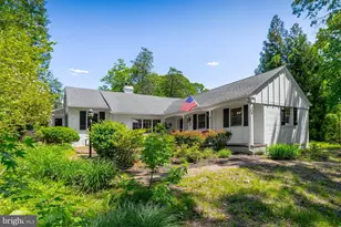 46 Lake Dr, Woodbury, NJ 08096 - Photo 1