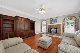 2 Carrington Ct, Sewell, NJ 08080 - Photo 9