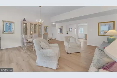 801 Freeport Way, Monroe Township, NJ 08094 - Photo 5